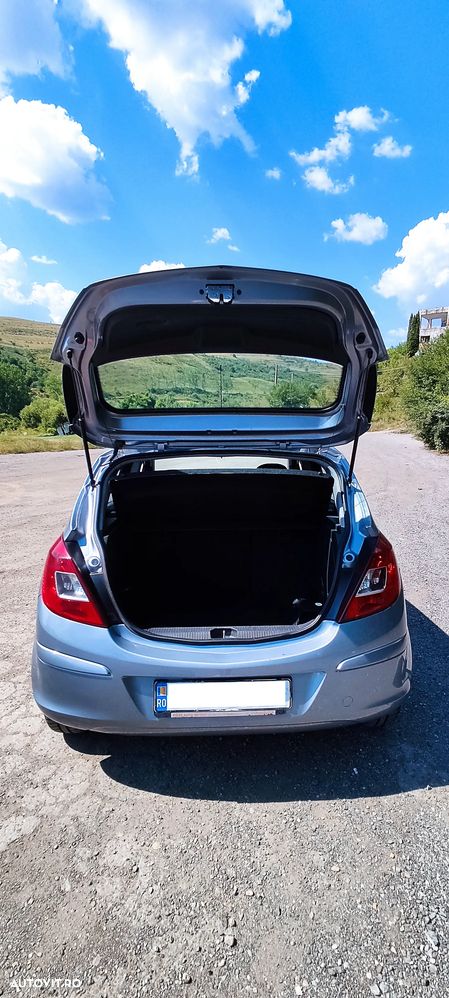 Opel Corsa - 8
