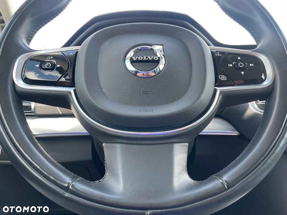 Volvo XC 90 - 29