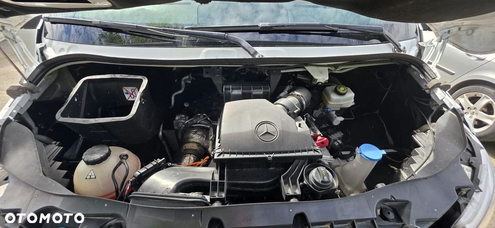 Mercedes-Benz Sprinter - 6