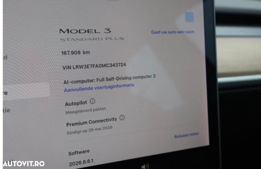 Tesla Model 3 - 3