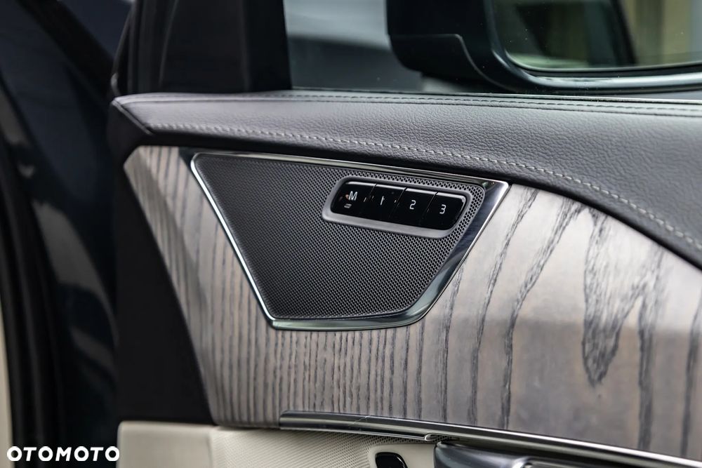 Volvo XC 90 B5 D AWD Inscription - 27