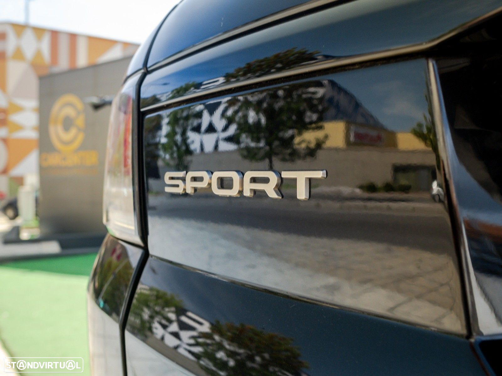 Land Rover Range Rover Sport 2.0 SD4 SE - 11