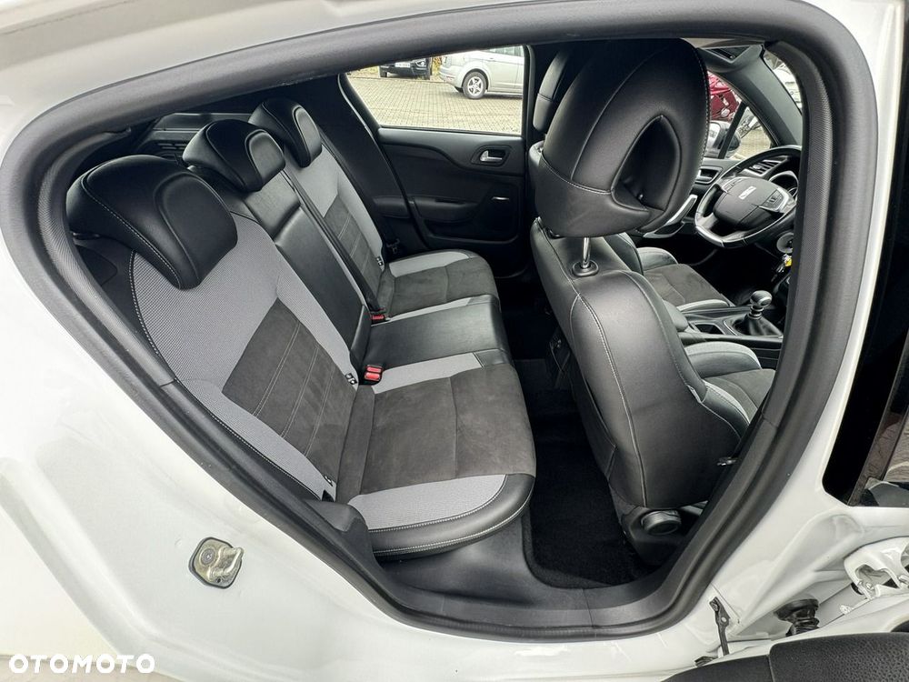 DS Automobiles DS 4 - 23