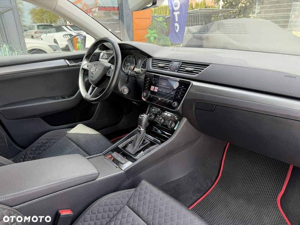 Skoda Superb 2.0 TDI 4x4 DSG L&K - 29