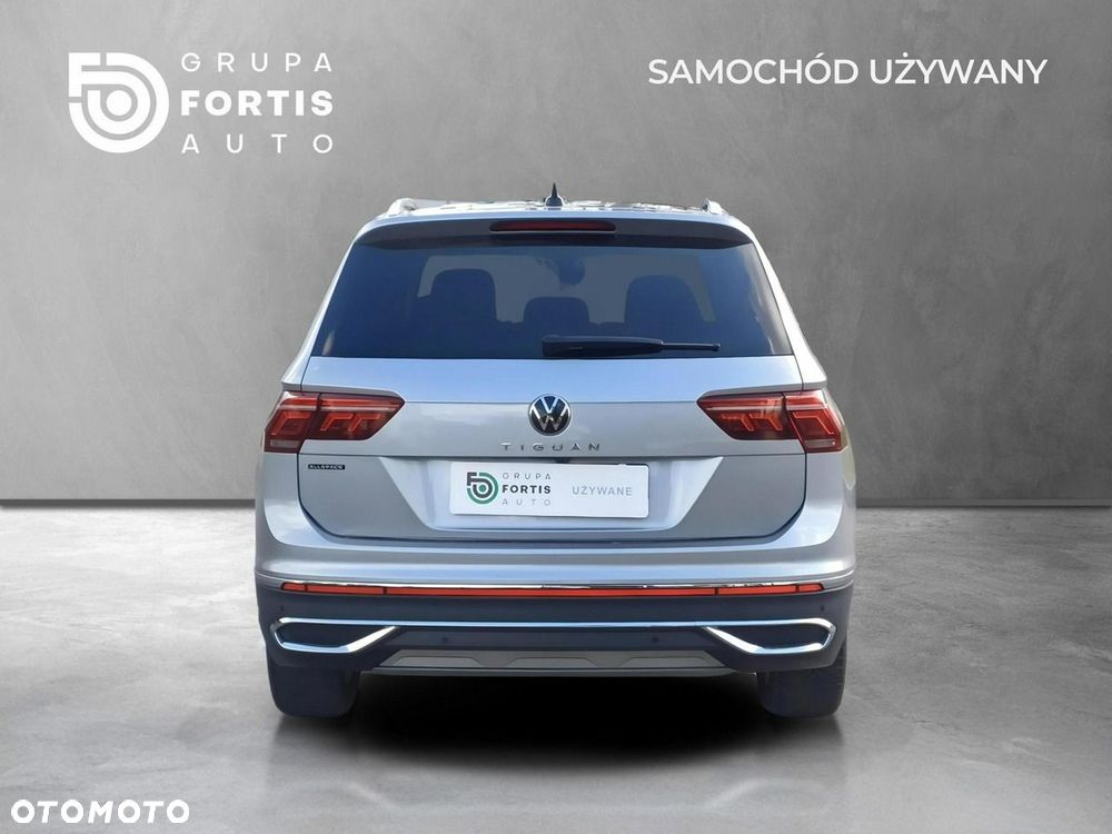 Volkswagen Tiguan Allspace 2.0 TDI Elegance DSG - 4