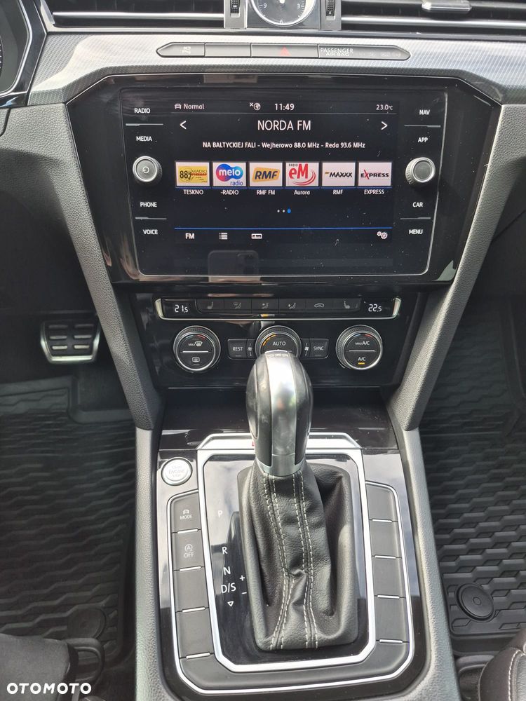 Volkswagen Arteon 2.0 TDI SCR 4Motion DSG R-Line - 13