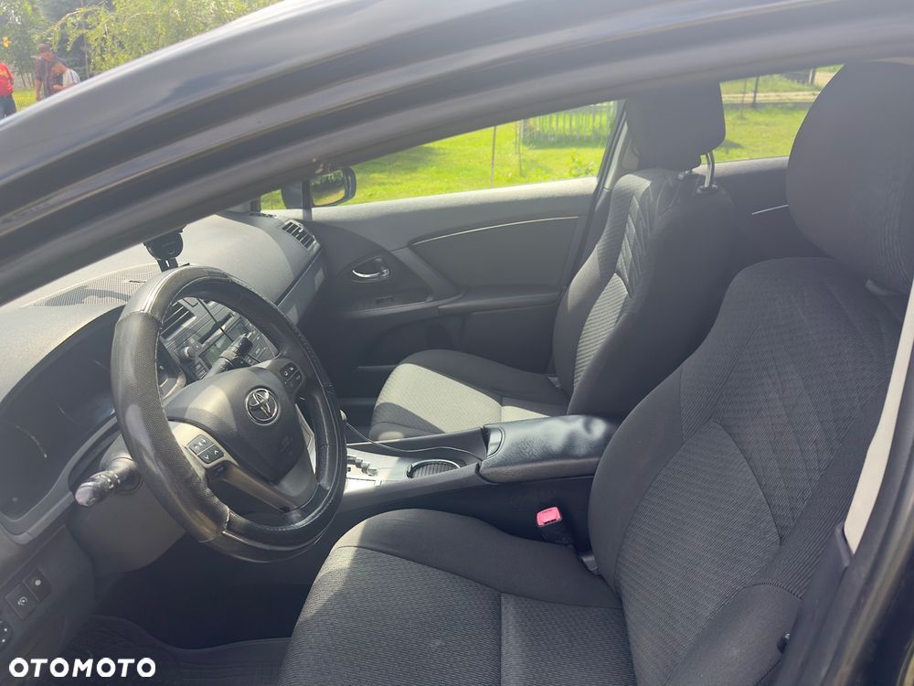 Toyota Avensis 2.2 D-4D Prestige NAVI - 12