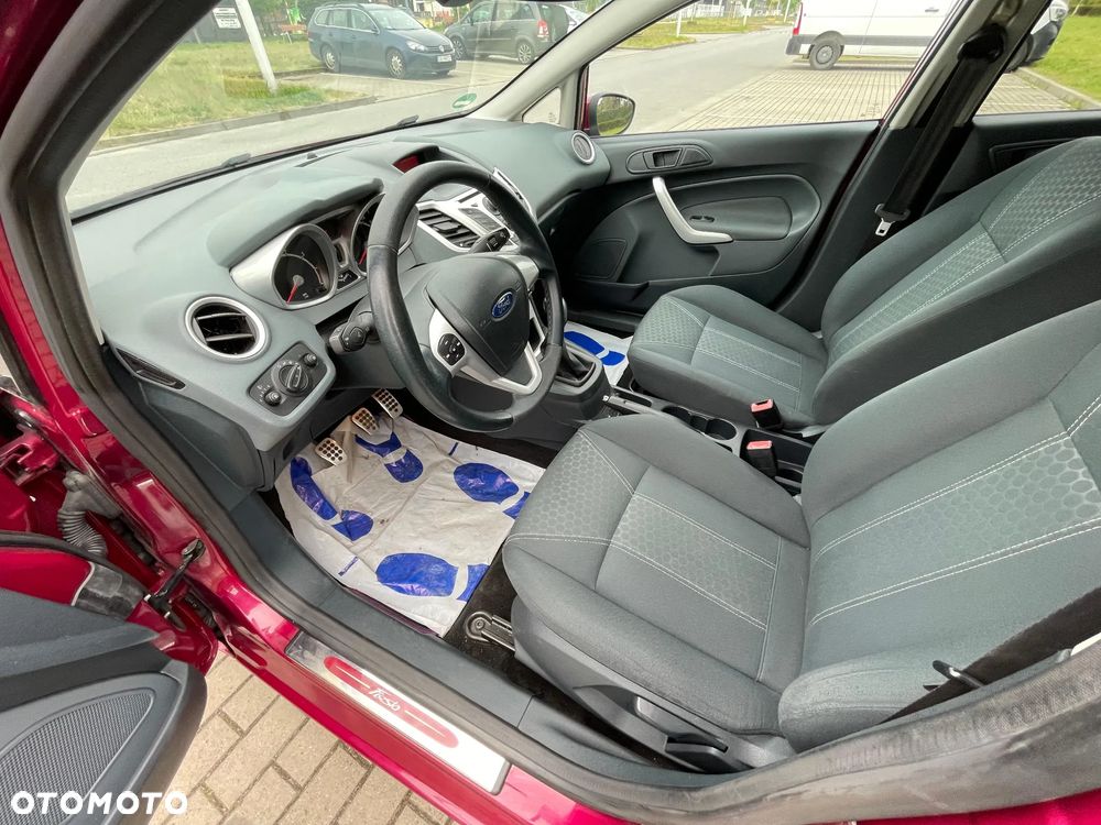 Ford Fiesta 1.6 Ti-VCT Titanium - 13