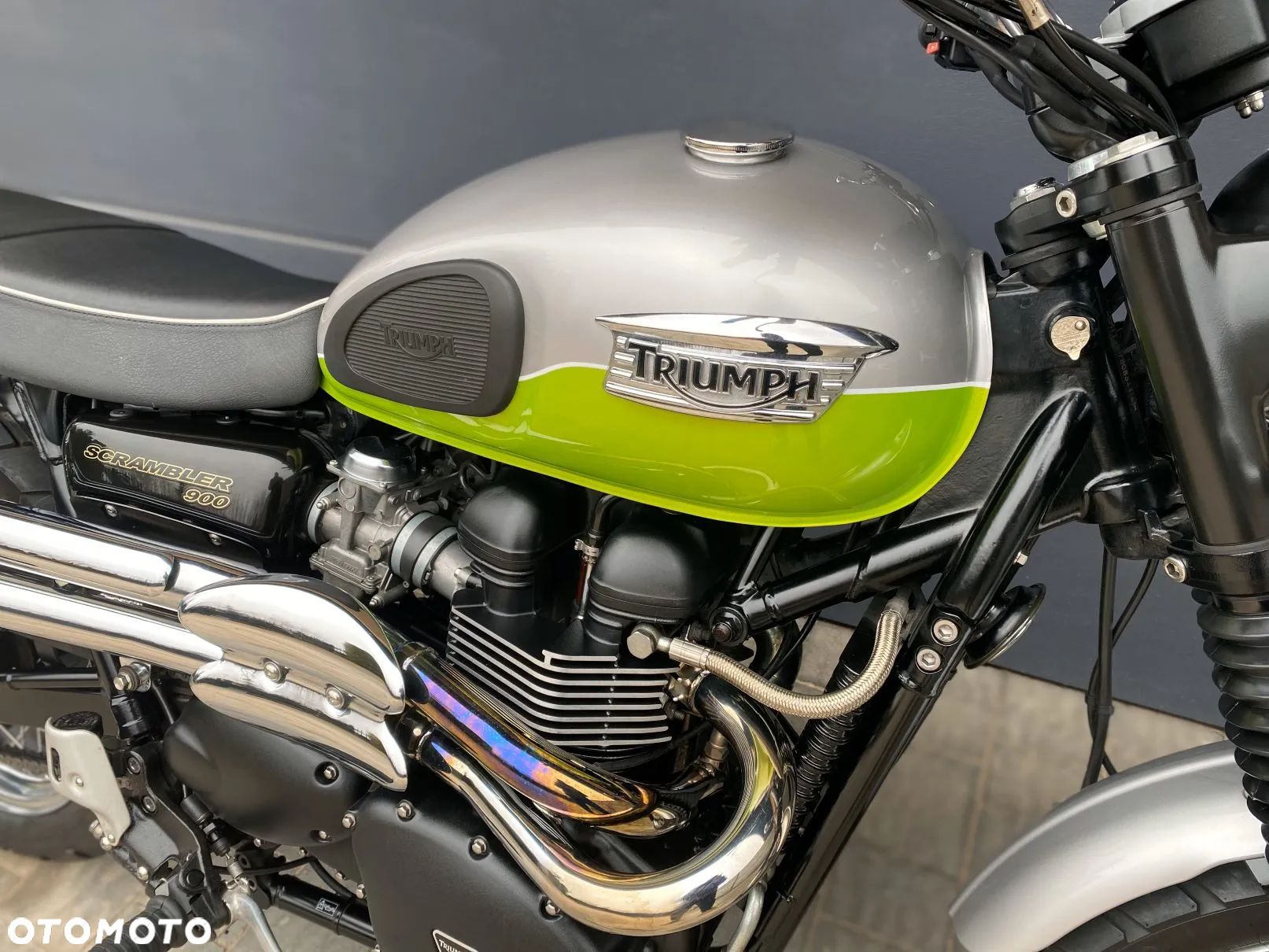 Triumph Scrambler - 1