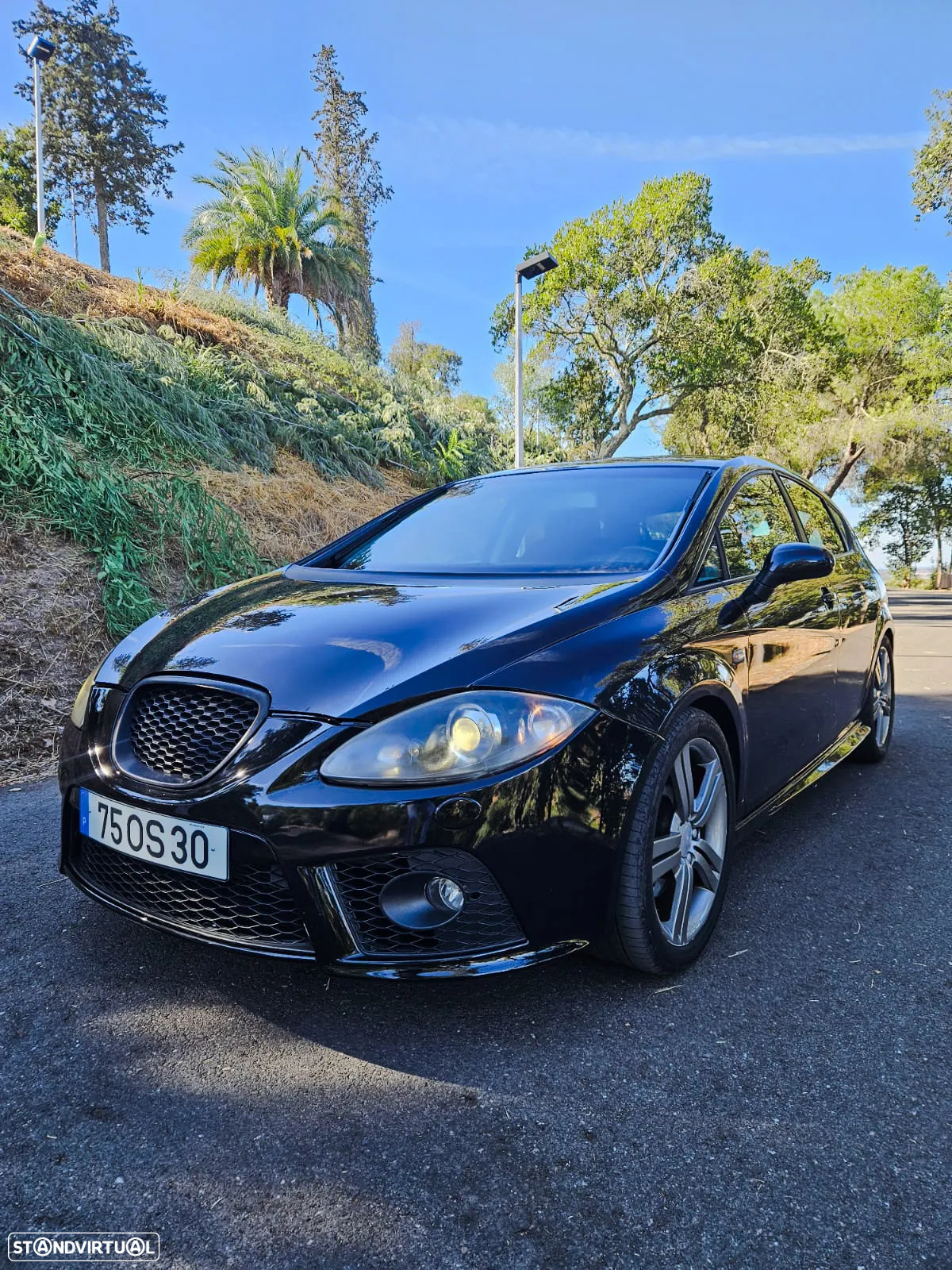 SEAT Leon 2.0 TDI DPF FR - 6
