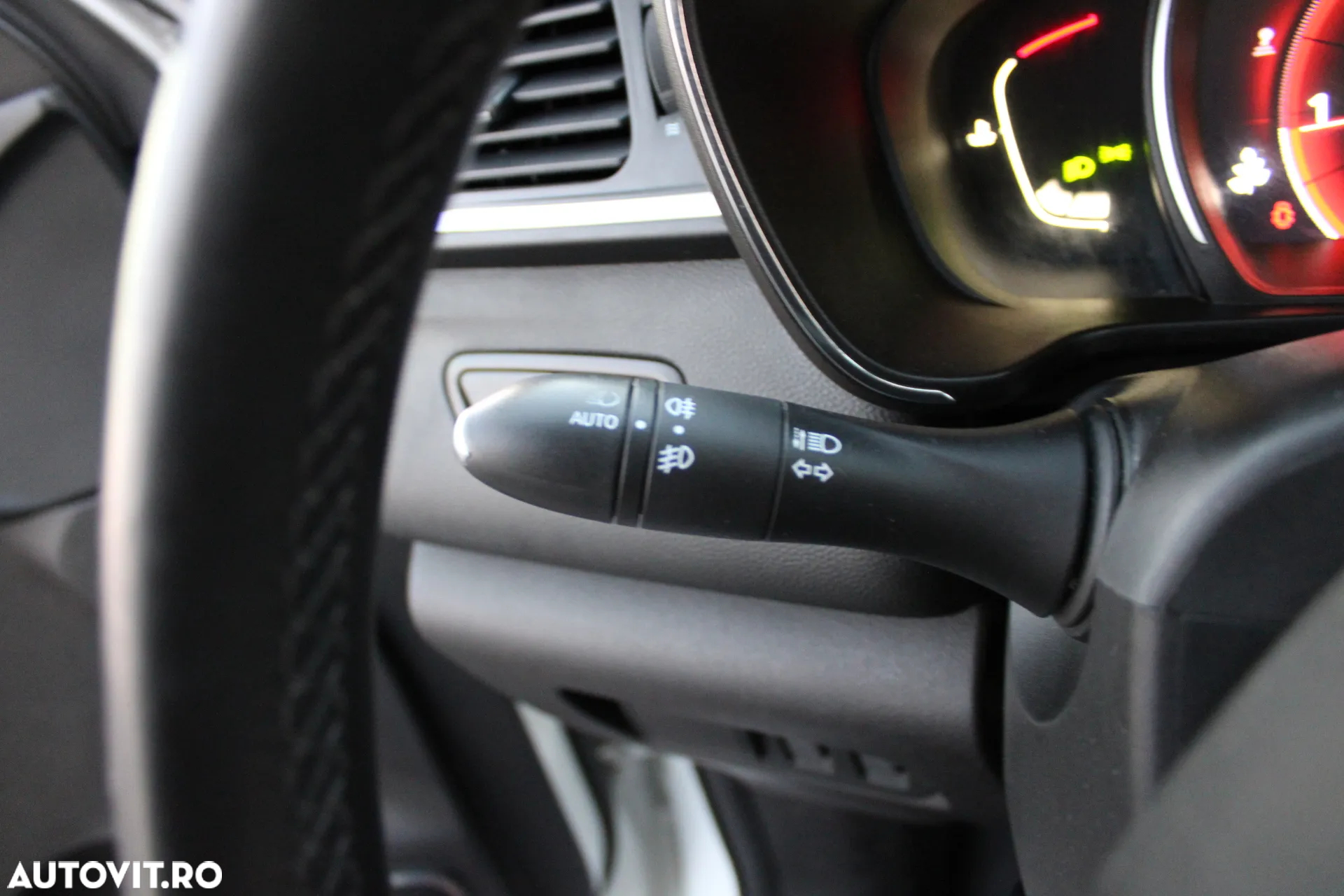 Renault Kadjar Energy dCi 130 Bose Edition - 26