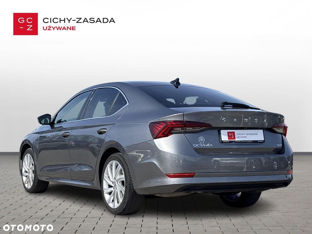 Skoda Octavia 2.0 TSI 4x4 Style DSG - 3