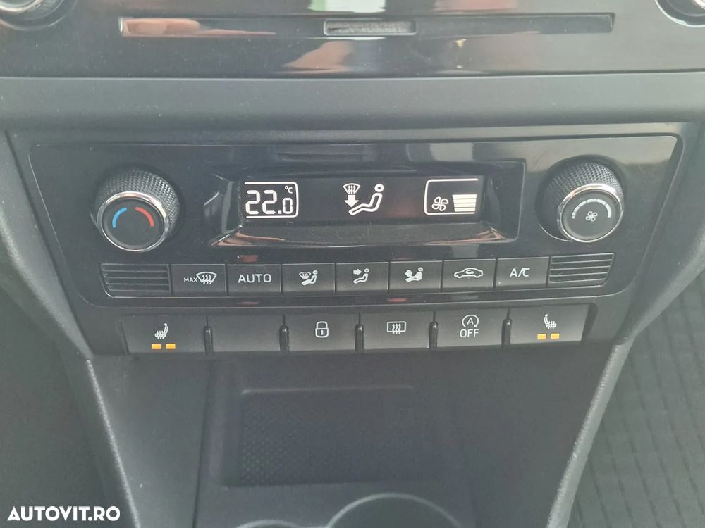 Skoda RAPID 1.0 TSI Style - 24