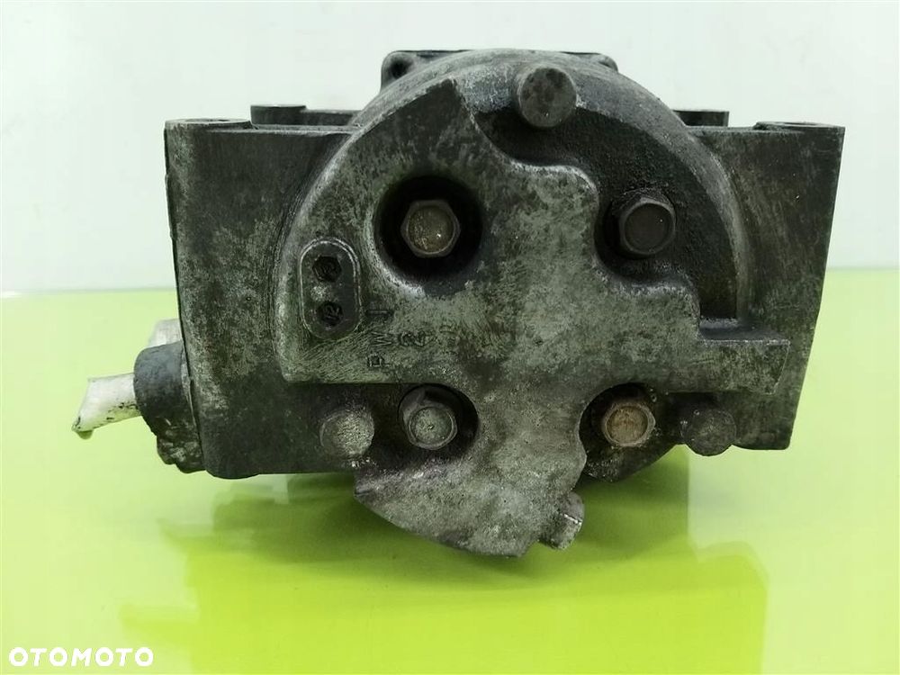 Sprężarka klimatyzacji Honda Jazz  II 2002-2008 1.3B 81KM  KEIHIN HS090R - 8