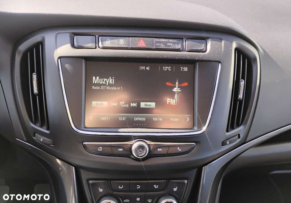 Opel Zafira - 17
