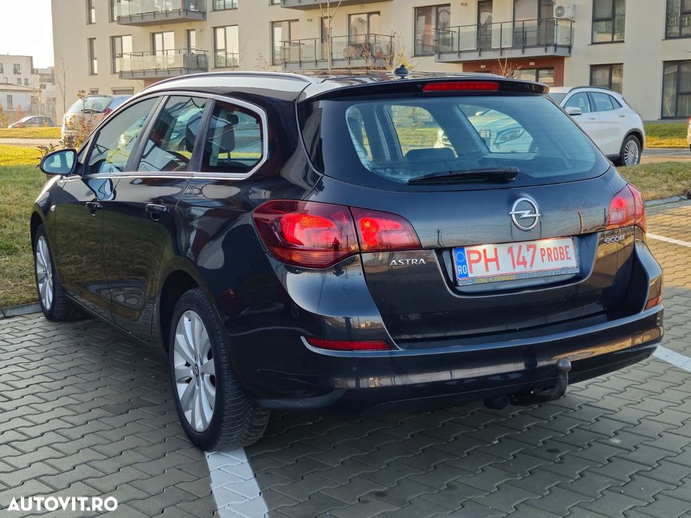 Opel Astra 1.4 ECOTEC Cosmo - 6