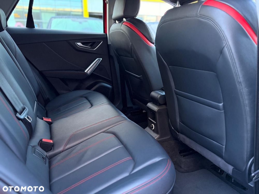 Audi Q2 - 18