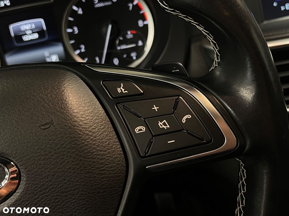 Infiniti Q30 1.6t Premium 7DCT - 29