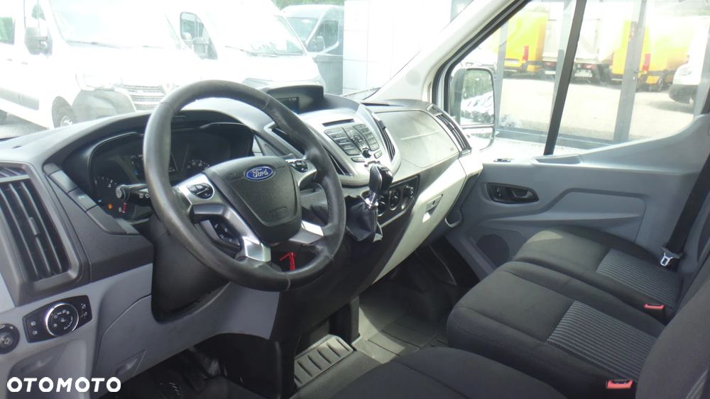 Ford TRANSIT - 8