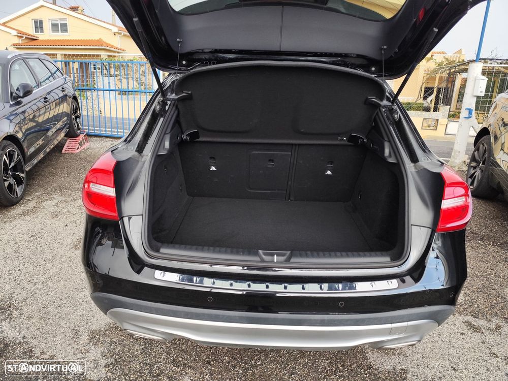 Mercedes-Benz GLA 220 d Style - 10