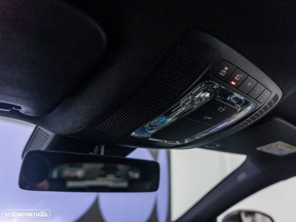 Mercedes-Benz CLA 250 e Shooting Brake Style Plus - 37