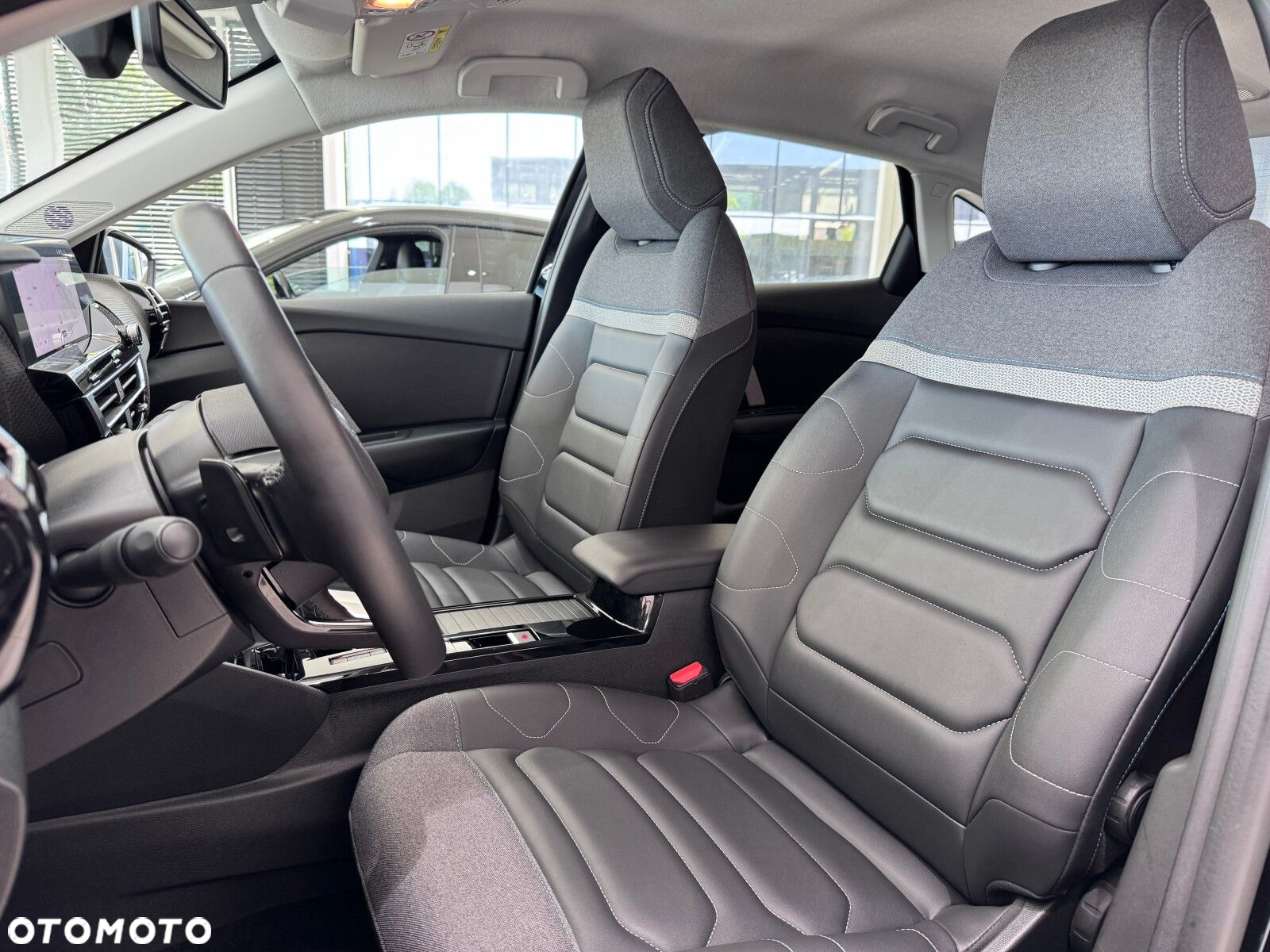 Citroën C4X 1.2 PureTech Max S&S EAT8 - 10