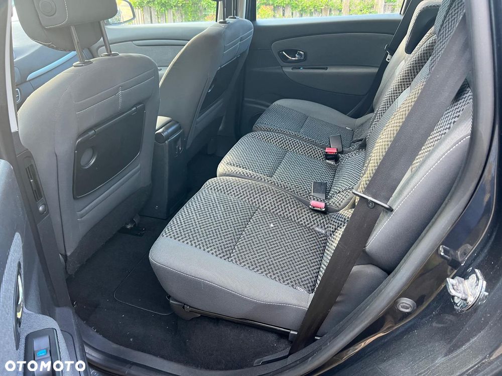 Renault Scenic TCe 130 Dynamique - 12