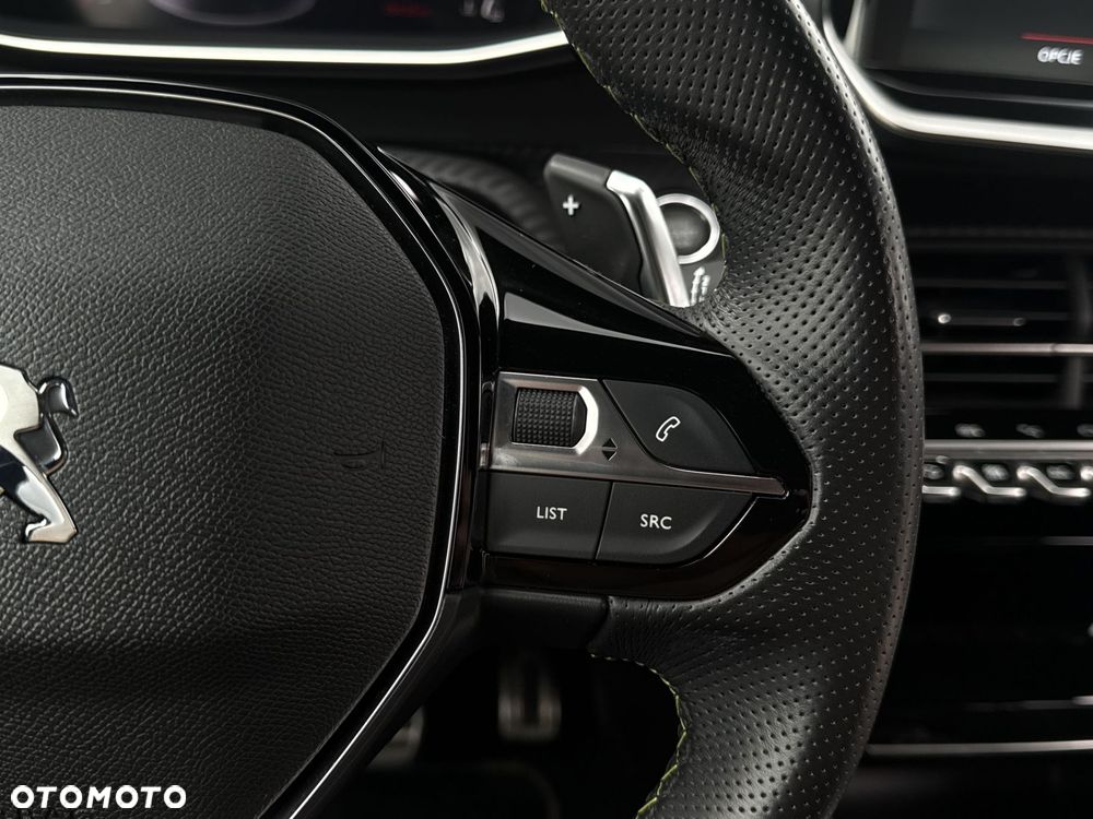 Peugeot 208 1.2 PureTech GT Pack S&S EAT8 - 31
