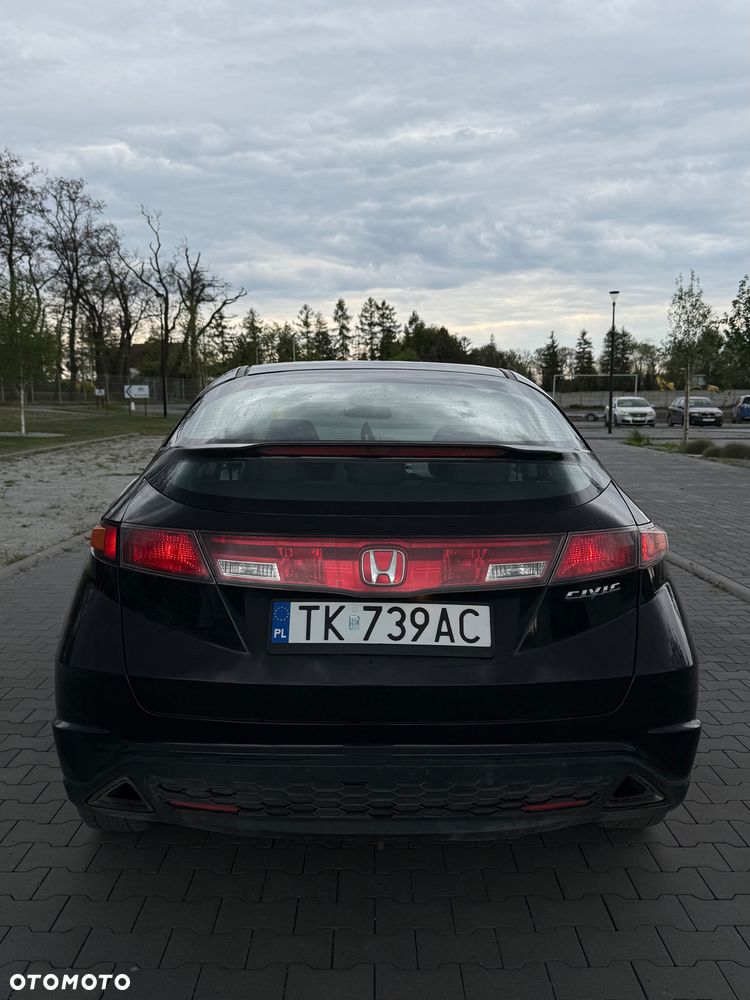 Honda Civic 1.8 Comfort - 2