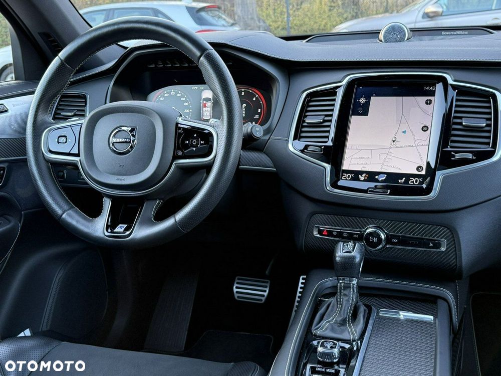 Volvo XC 90 D5 AWD R-Design 7os - 28