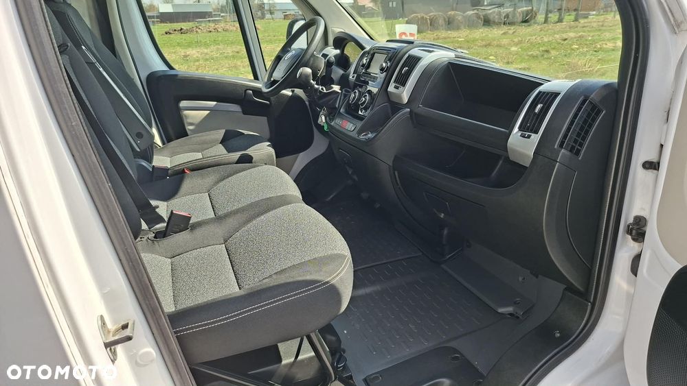 Fiat DUCATO 2.3 DCI - 12