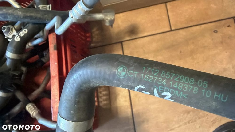 BMW G11 G12 G31 G30 RURA WĄŻ CHŁODNICY WODY 8572908 - 2