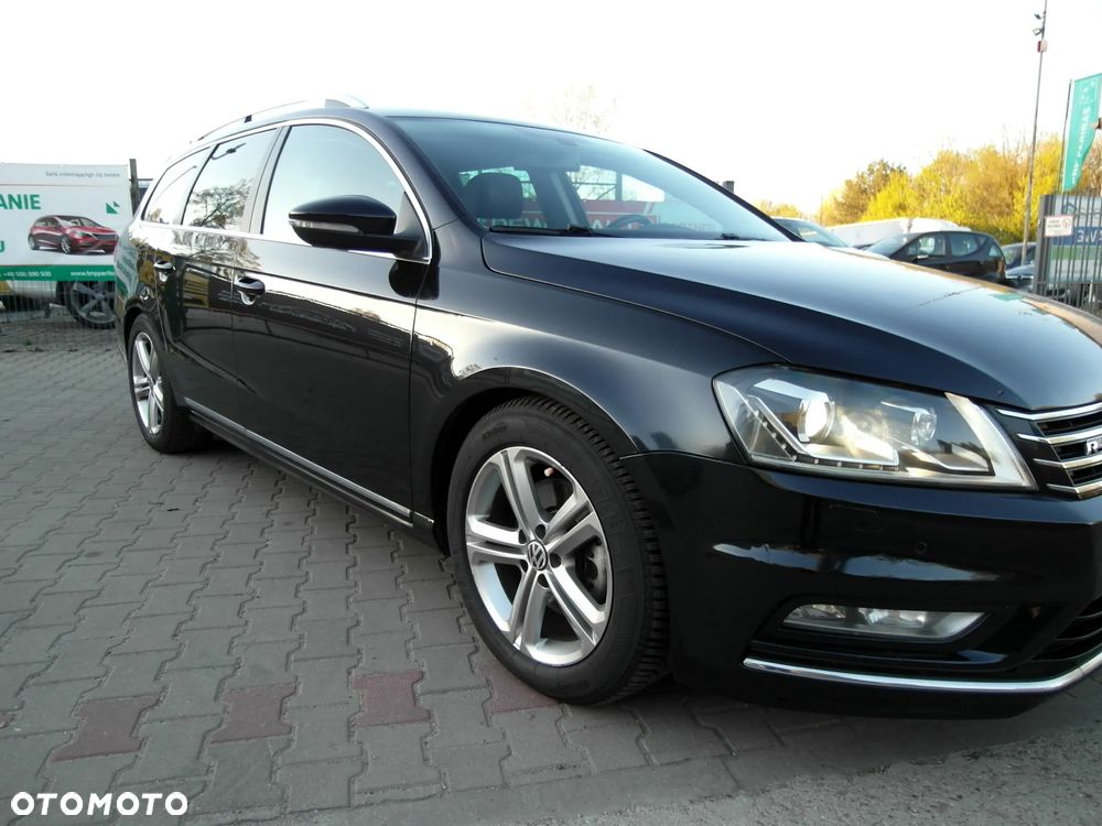 Volkswagen Passat 2.0 TDI 4Motion DSG BlueMotion Tech R-Line - 13