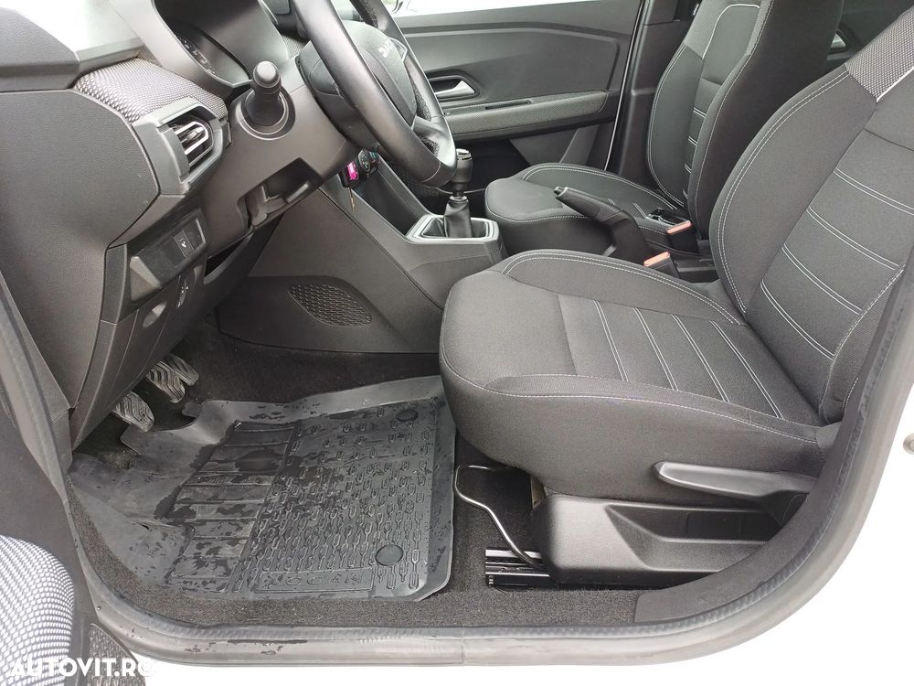Dacia Logan TCe 90 MT5 Expression - 13