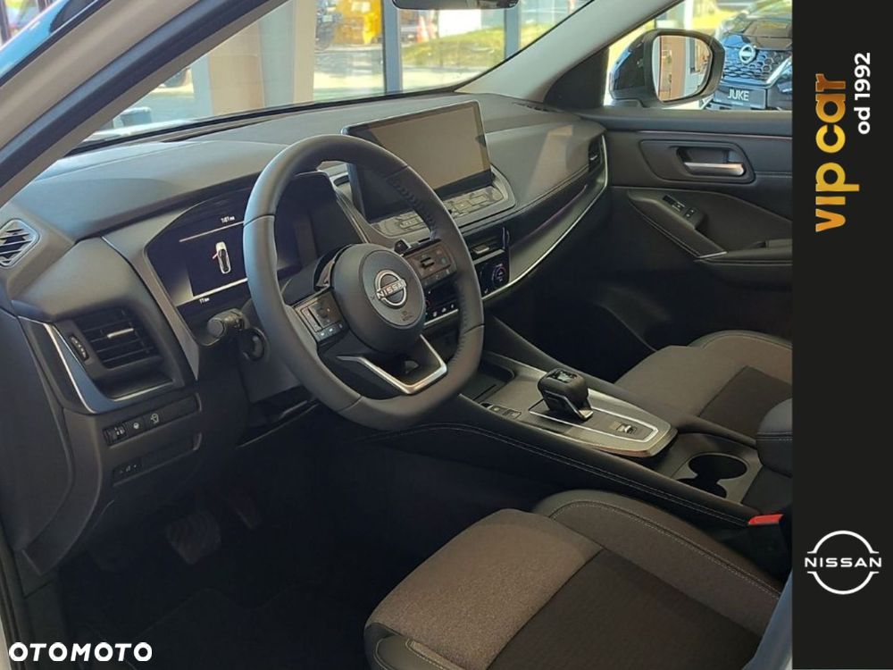 Nissan Qashqai 1.3 DIG-T mHEV N-Connecta Xtronic - 4
