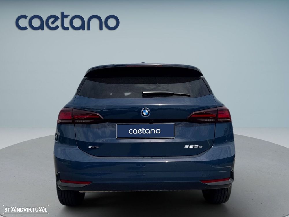 BMW 225xe-active-tourer e xDrive - 3