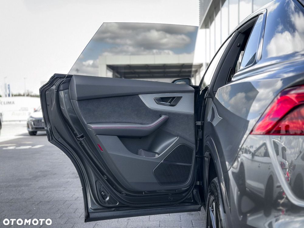 Audi SQ8 - 38