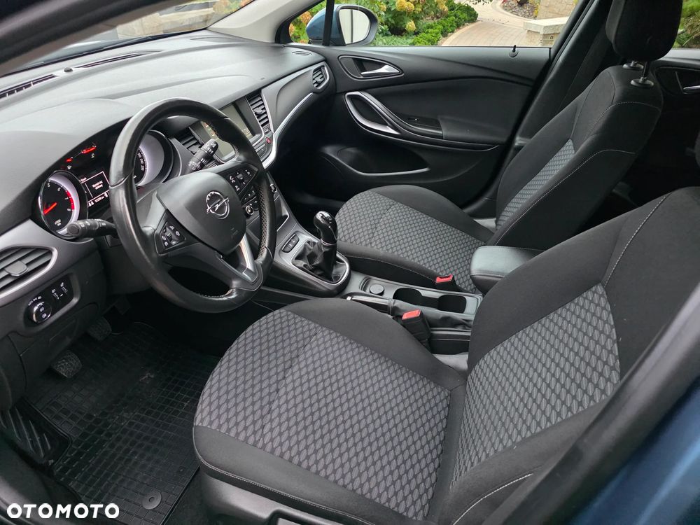 Opel Astra - 19