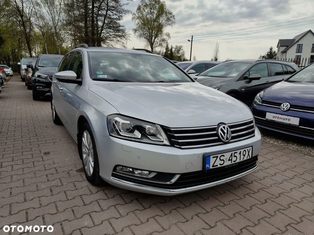 Volkswagen Passat - 2
