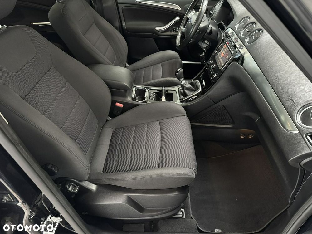 Ford S-Max 2.0 TDCi DPF Titanium - 18