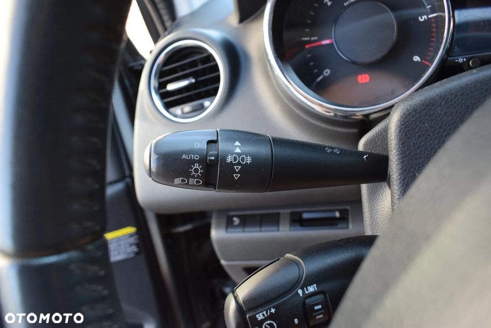 Peugeot 3008 HDi 115 Allure - 24