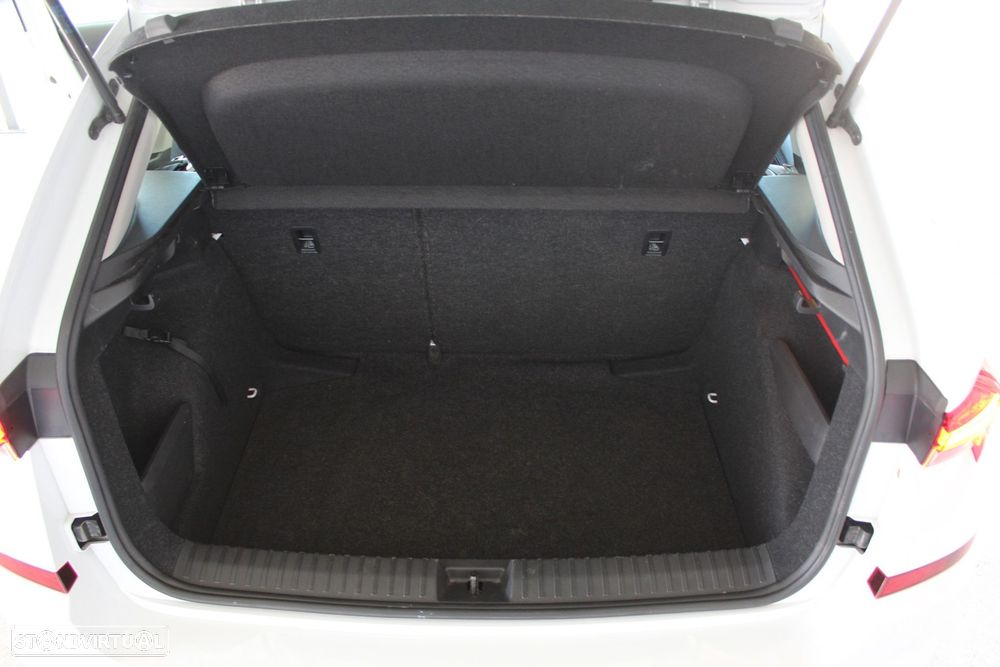 Skoda Kamiq 1.0 TSI Ambition DSG - 34