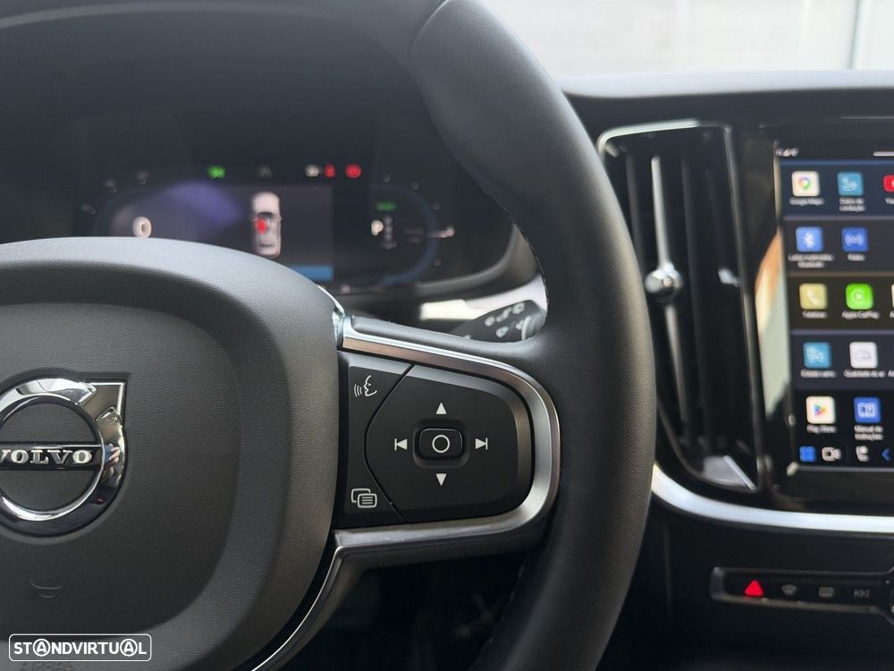 Volvo V60 2.0 T6 AWD TE Core - 21