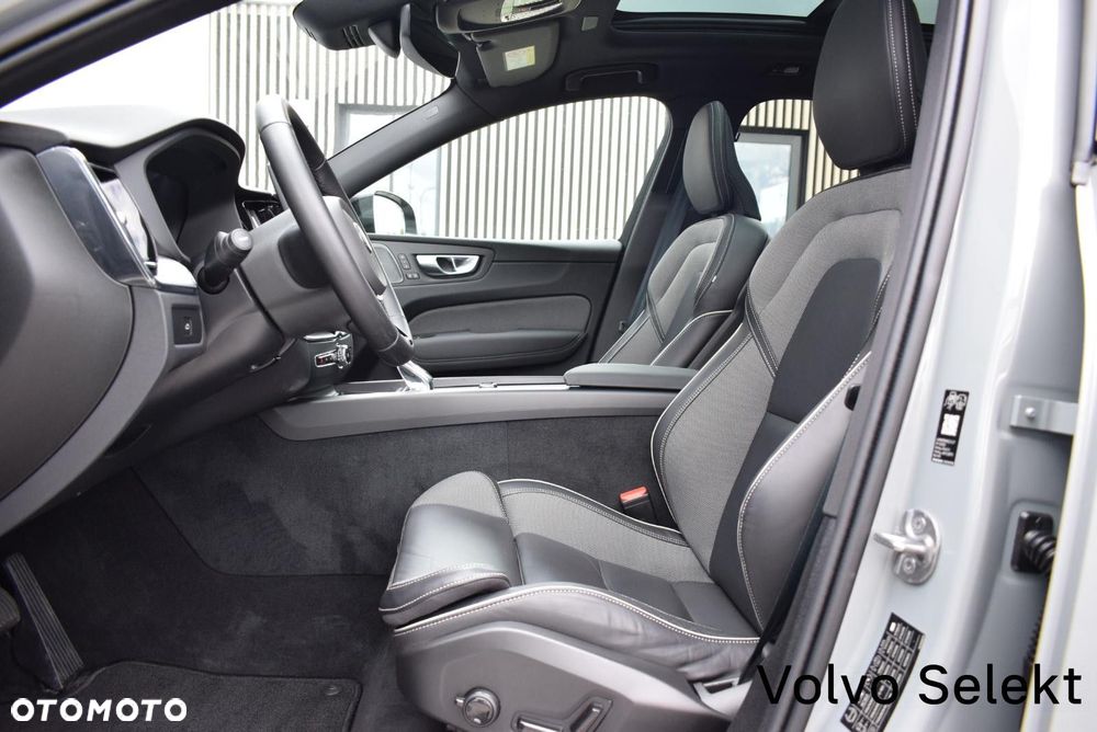 Volvo XC 60 - 24
