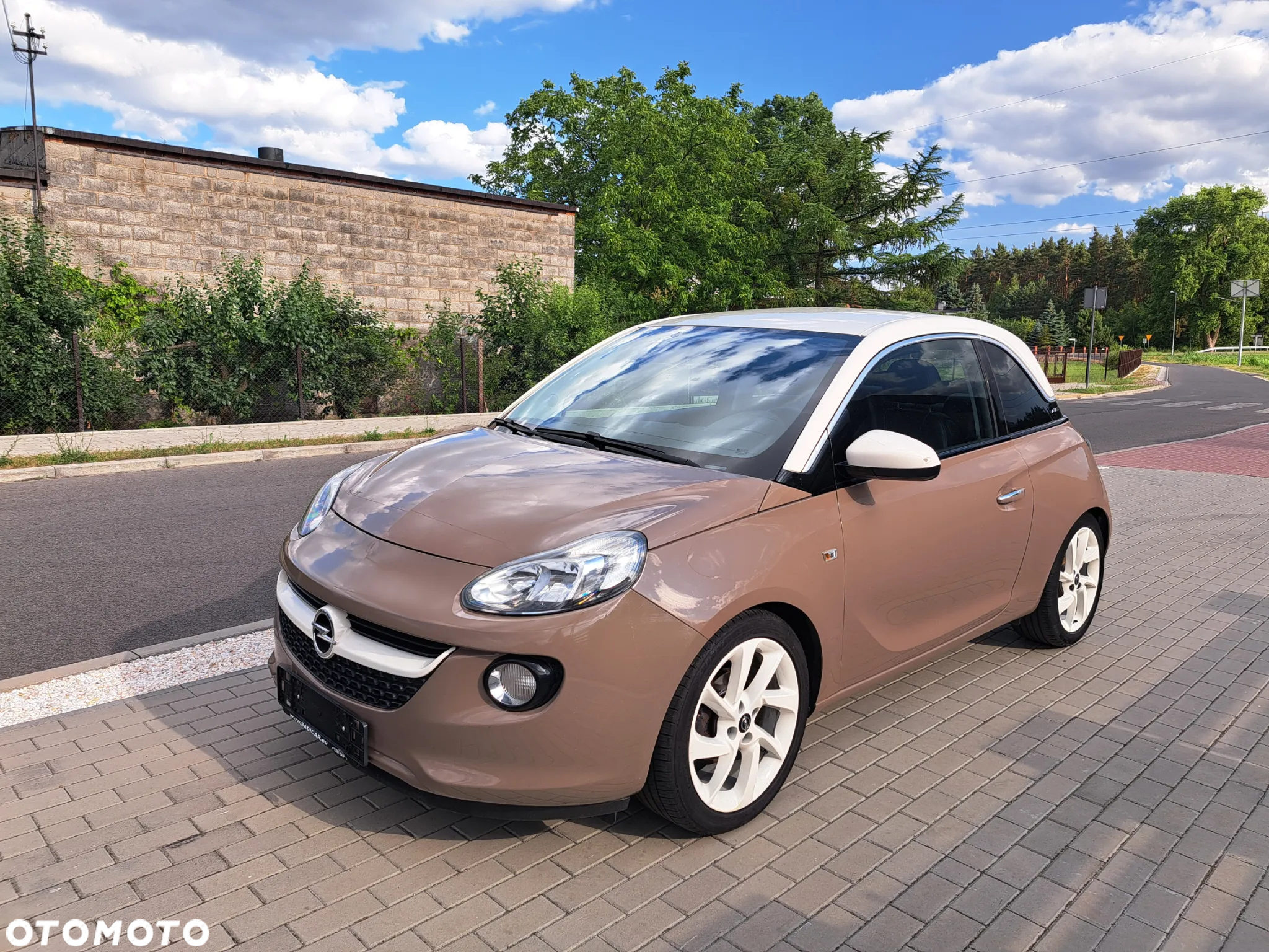 Opel Adam 1.2 Glam S&S - 4