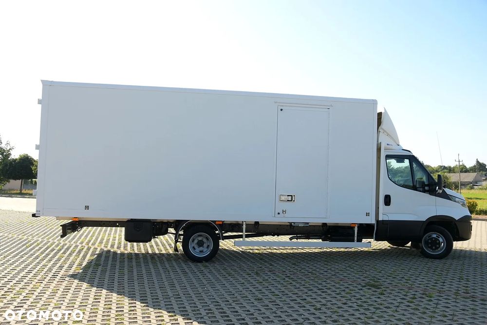 Iveco DAILY 50-180 * KONTENER Długość 6,1m 12epal* PRZEB 166 000km! * Salon Polska - 10