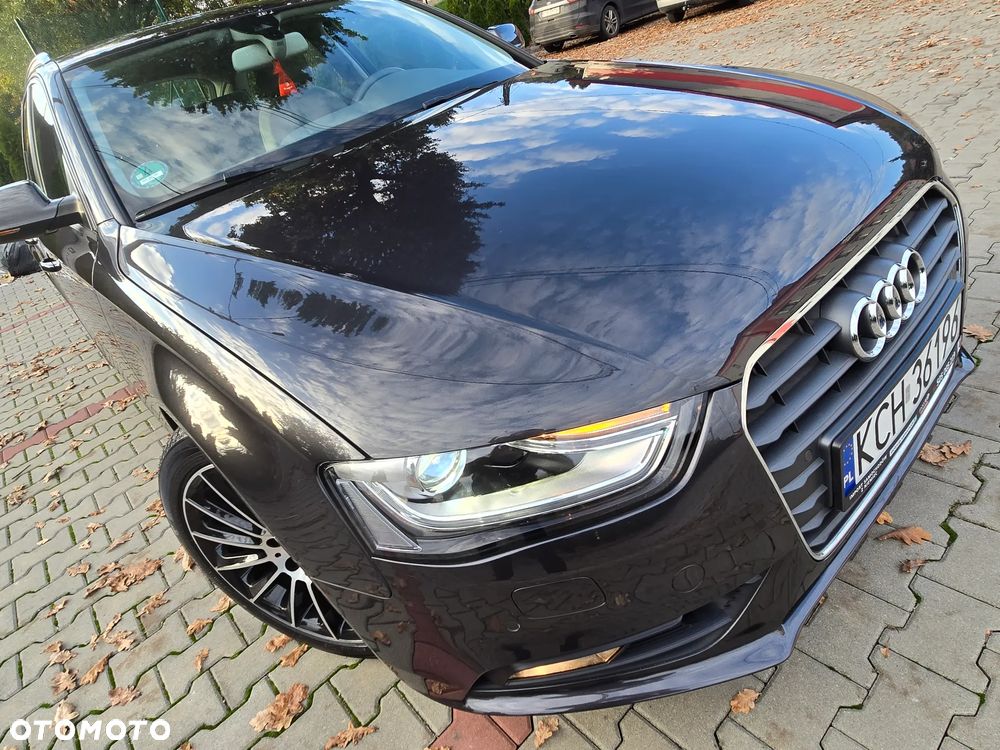 Audi A4 Avant 2.0 TDI Quattro S tronic - 11