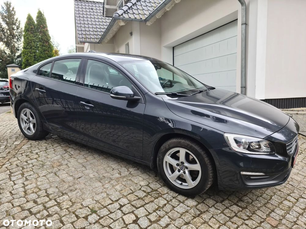 Volvo S60 - 22