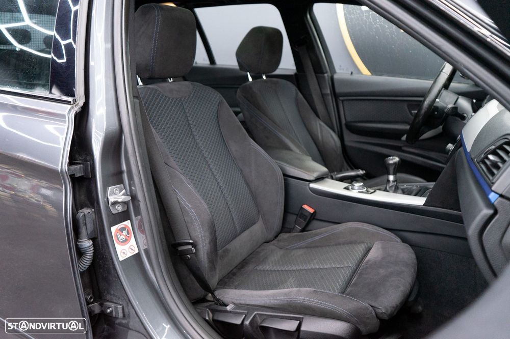 BMW 320 d Pack M - 50