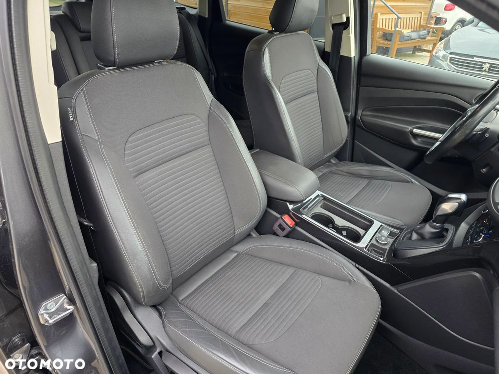 Ford Kuga - 15